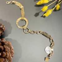 دستبند طلا ۱۸ عیار طرح ورساچه GHBR42